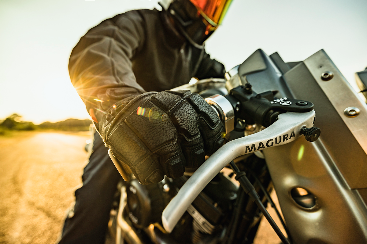 ICON Motorhead3™ CE Gloves  Black